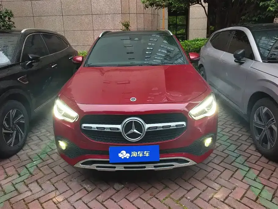 Mercedes-Benz GLA — фото 7
