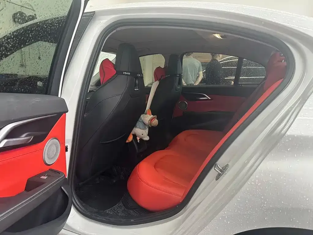 BMW 1 Series 2022 из CN, фото 6