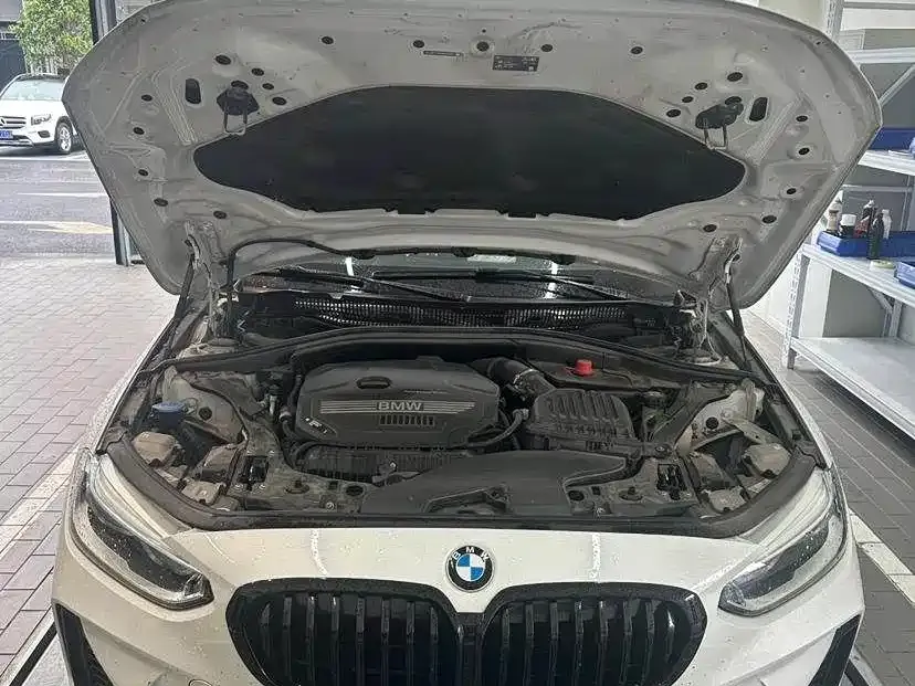 BMW 1 Series 2022 из CN, фото 4