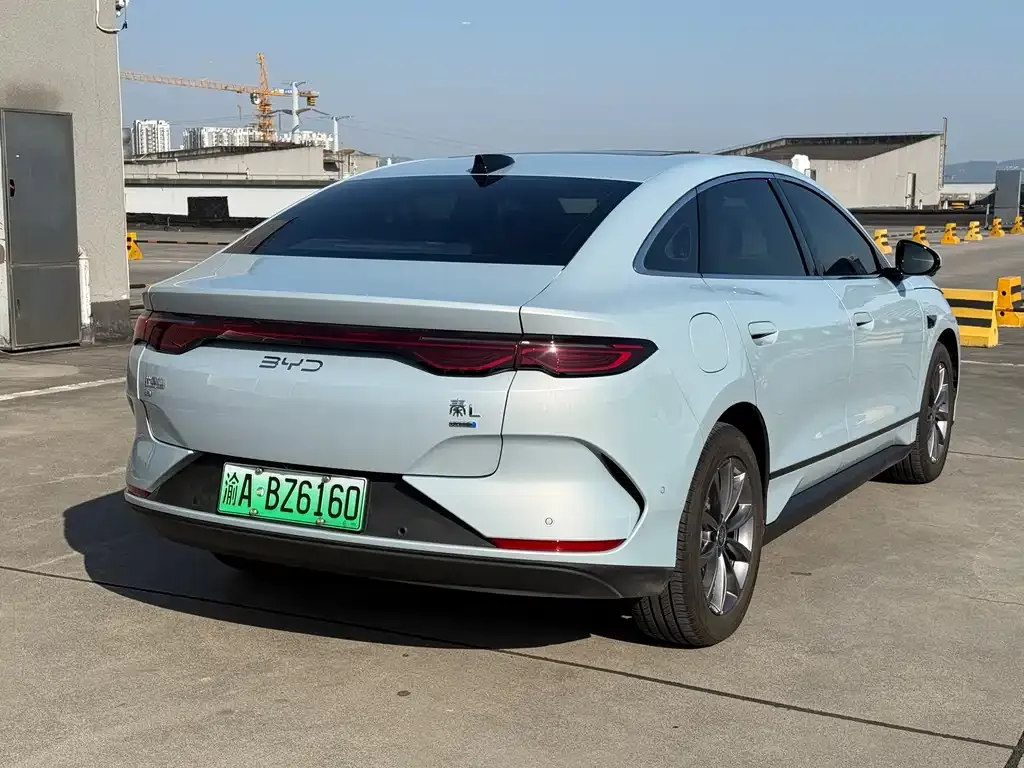 BYD Qin L — фото 5