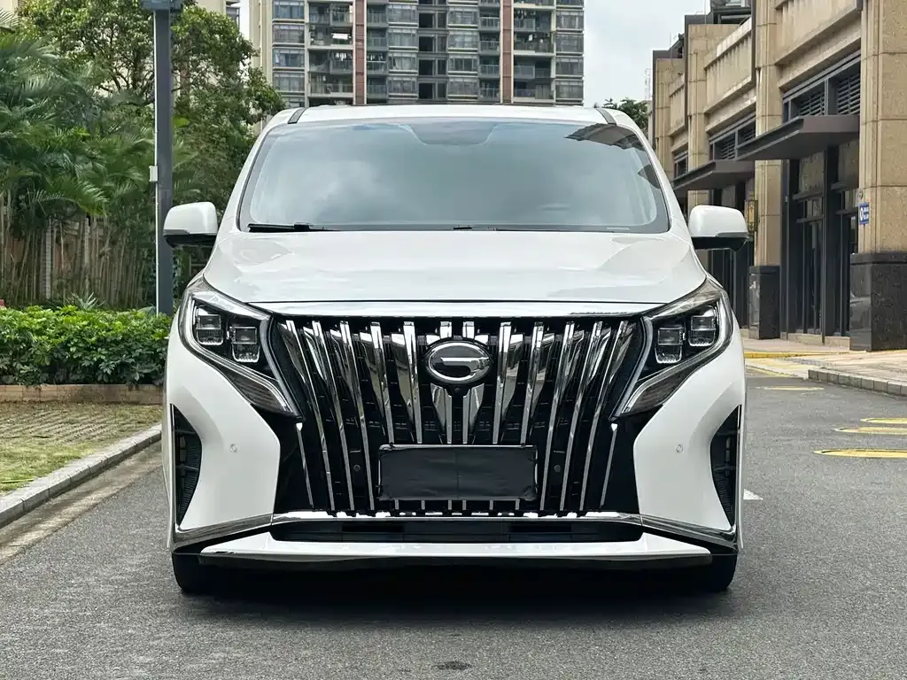 GAC Motor Trumpchi M8 — фото 3