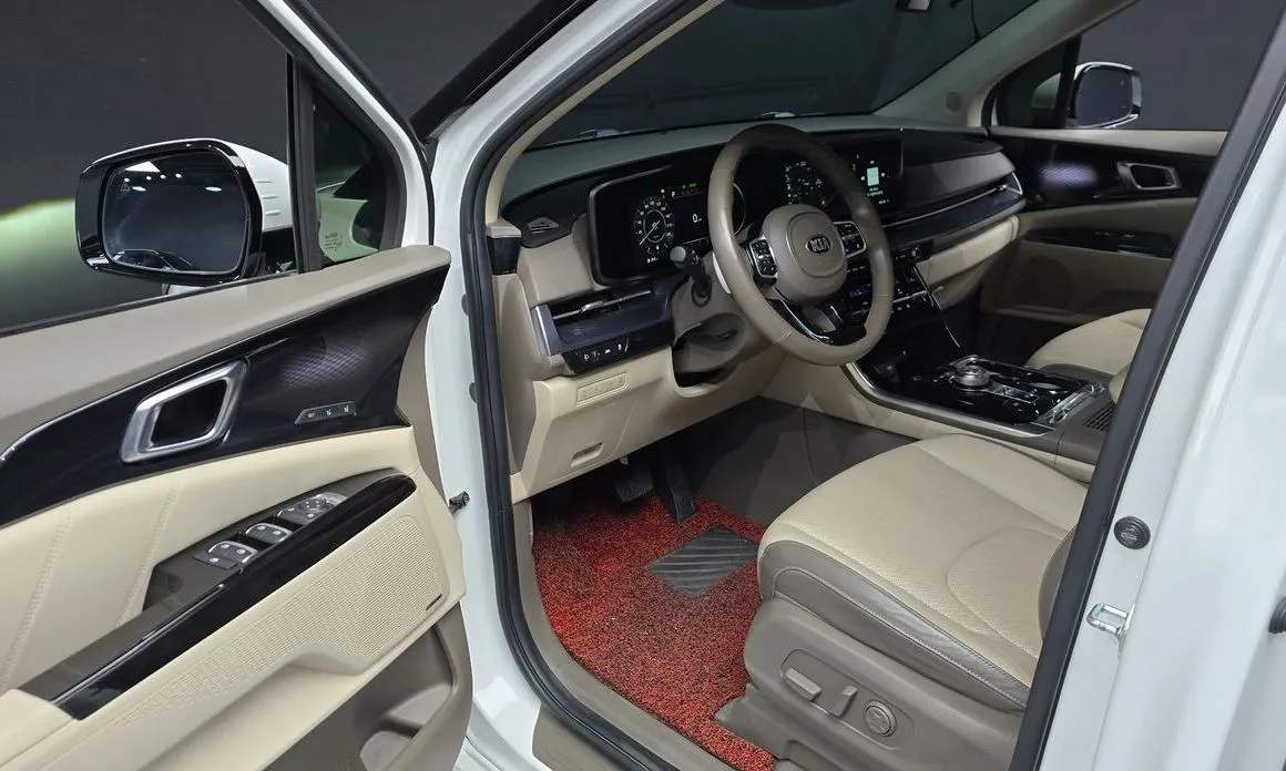 Kia Carnival 2021 из KR, фото 9
