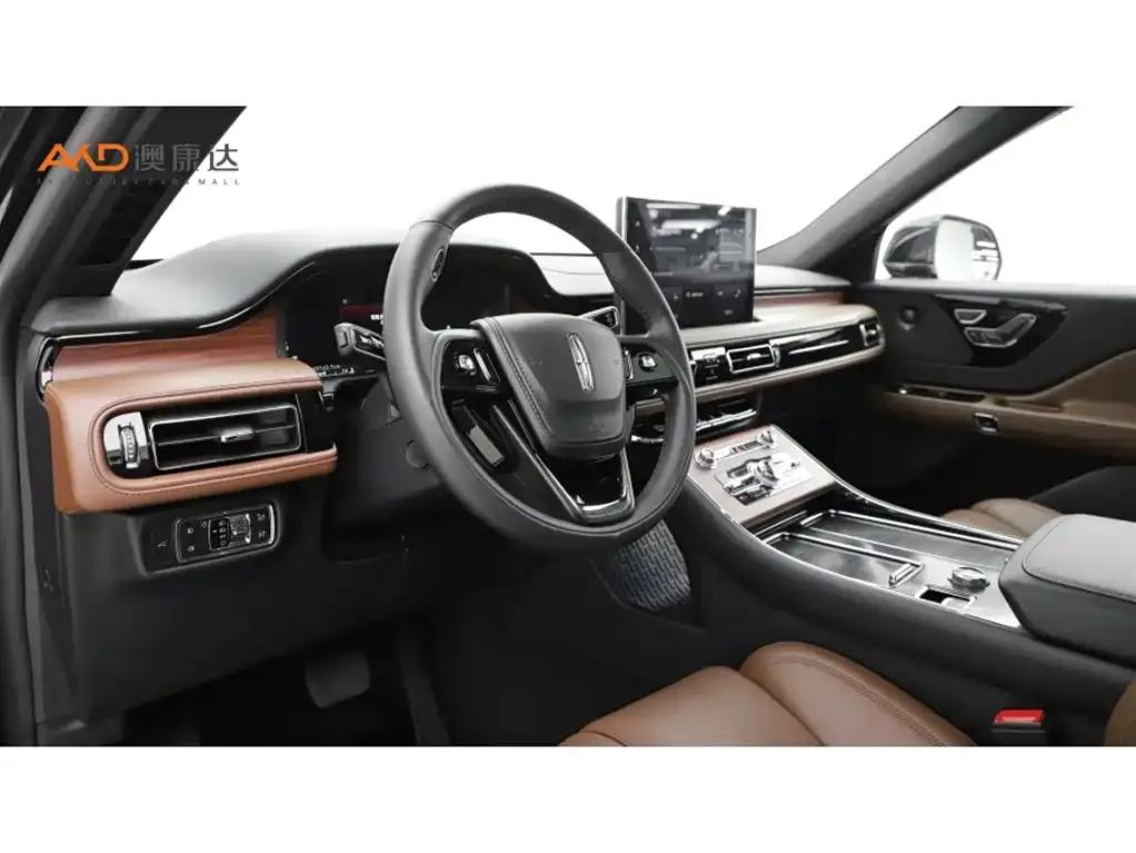 Lincoln Aviator — фото 10