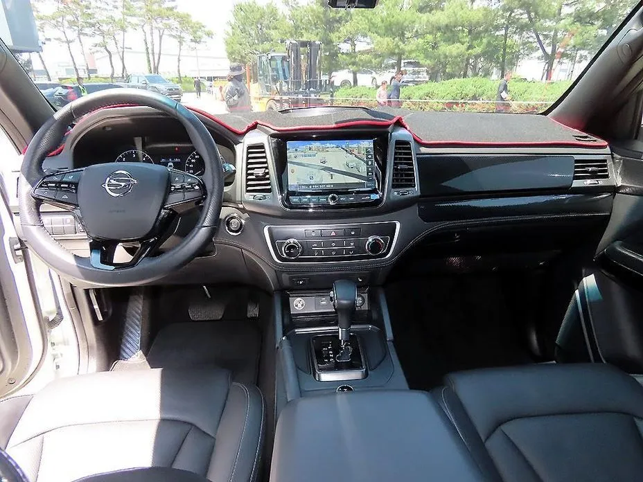 KG Mobility (Ssangyong) Rexton — фото 10