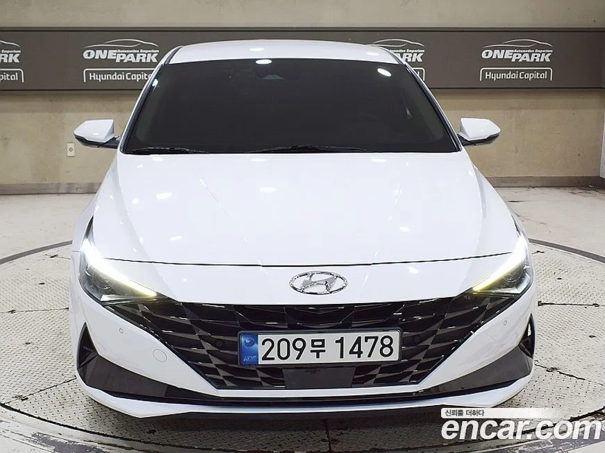 Hyundai AVANTE 2023 из KR, фото 4