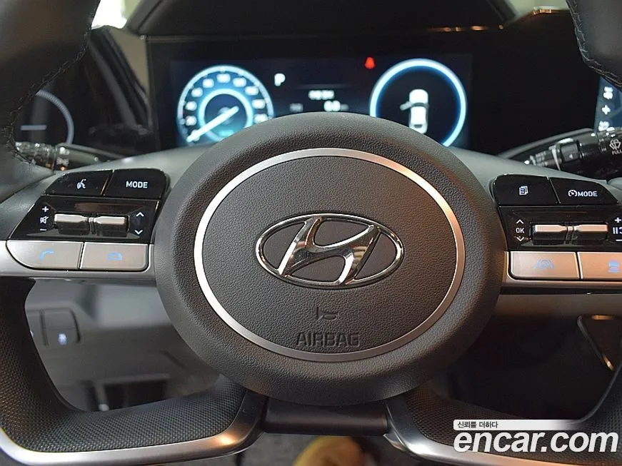 Hyundai AVANTE 2023 из KR, фото 3