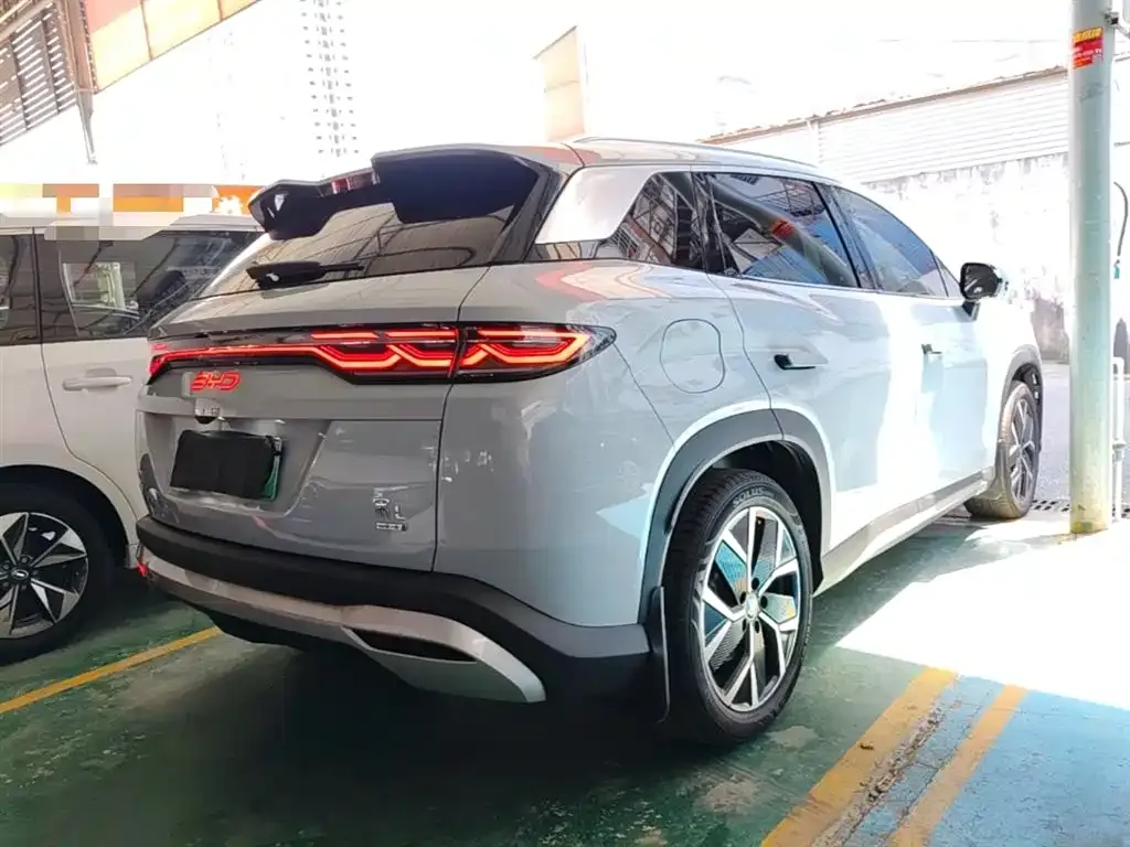 BYD L DM-i 2024 из CN, фото 9
