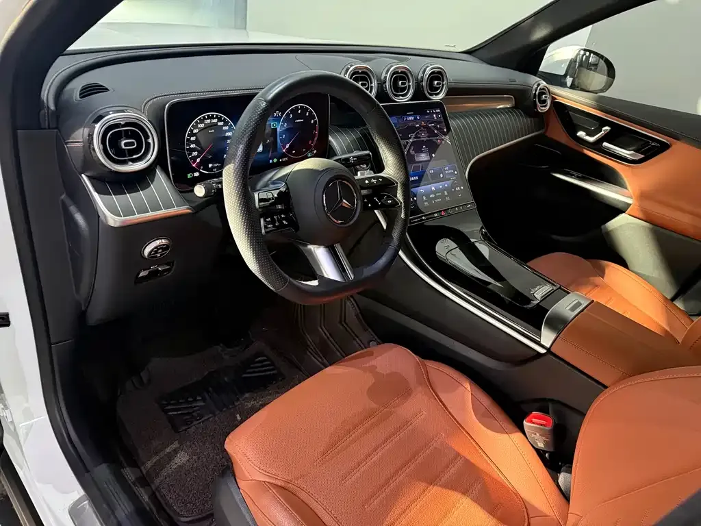 Mercedes-Benz GLC 2024 из CN, фото 4