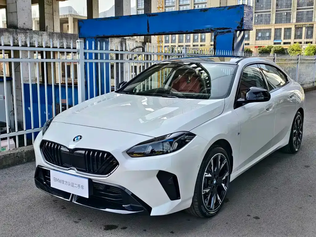 BMW 2 Series — фото 1