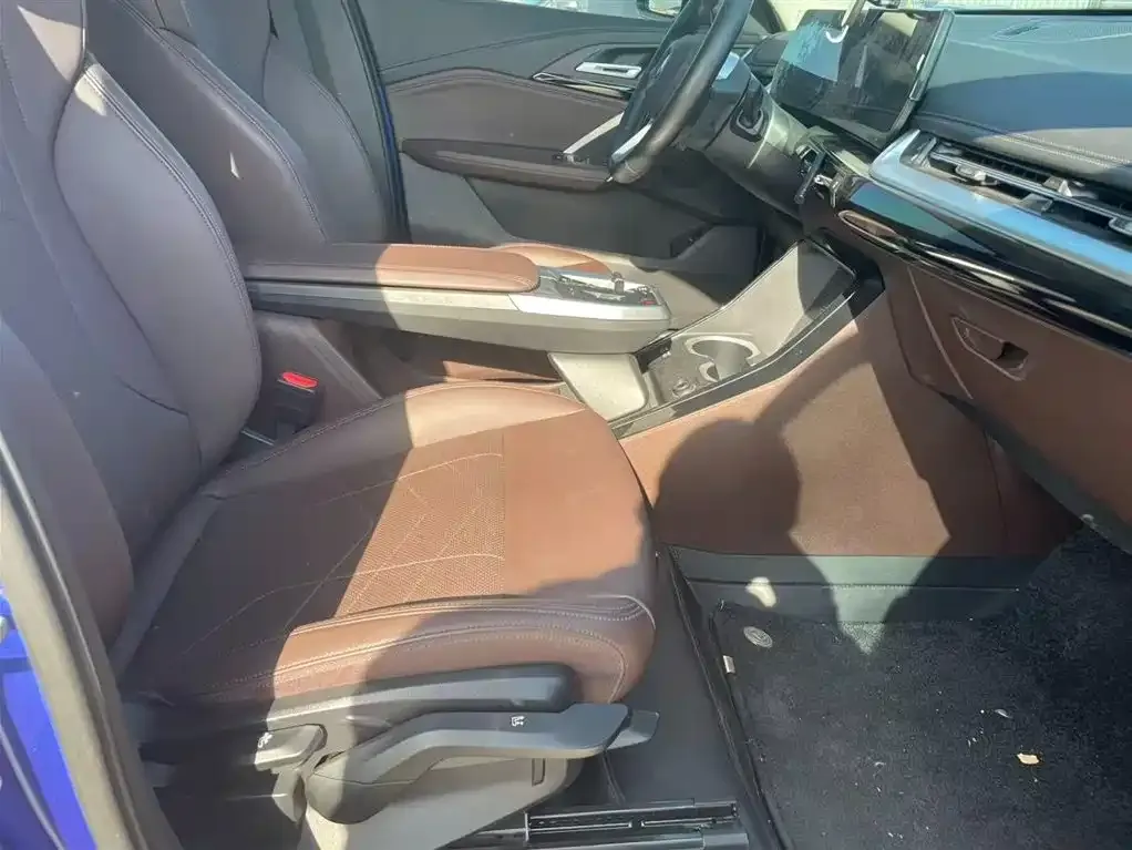 BMW X1 — фото 9