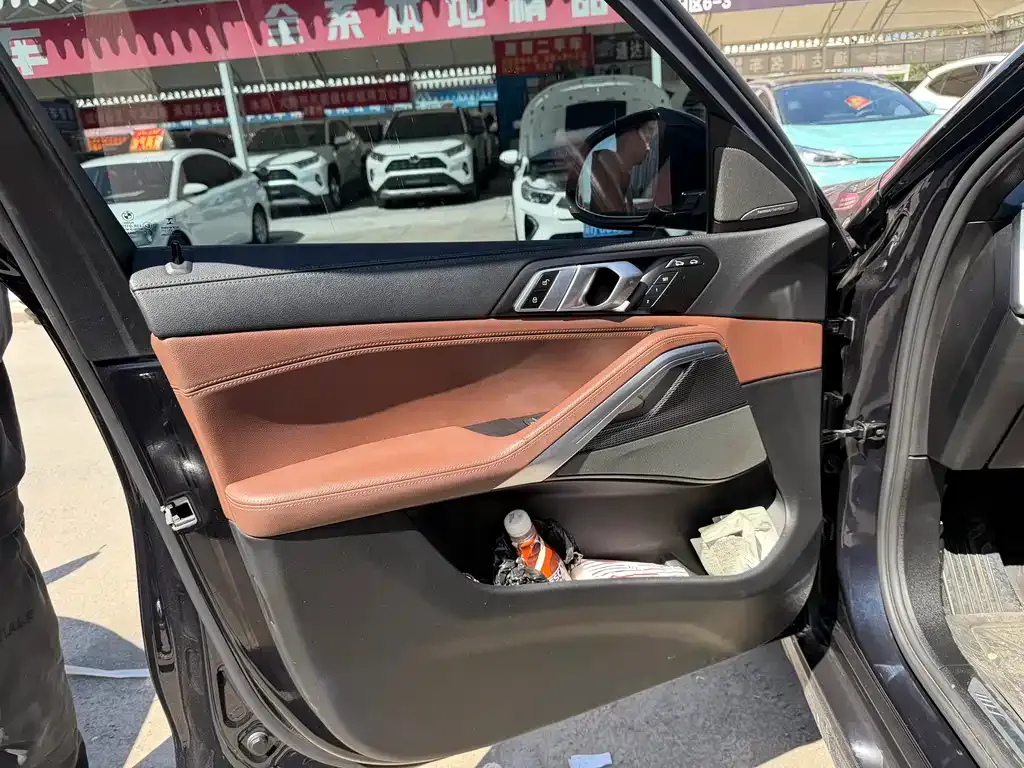 BMW X6 2023 из CN, фото 7