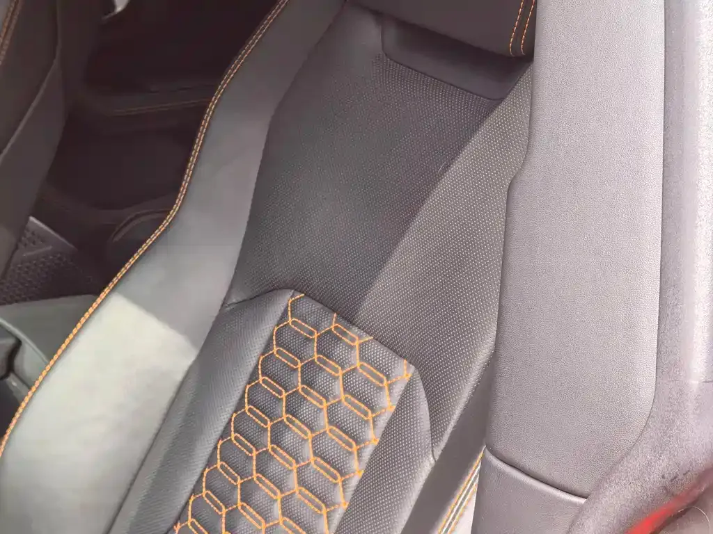 Lamborghini Urus — фото 5