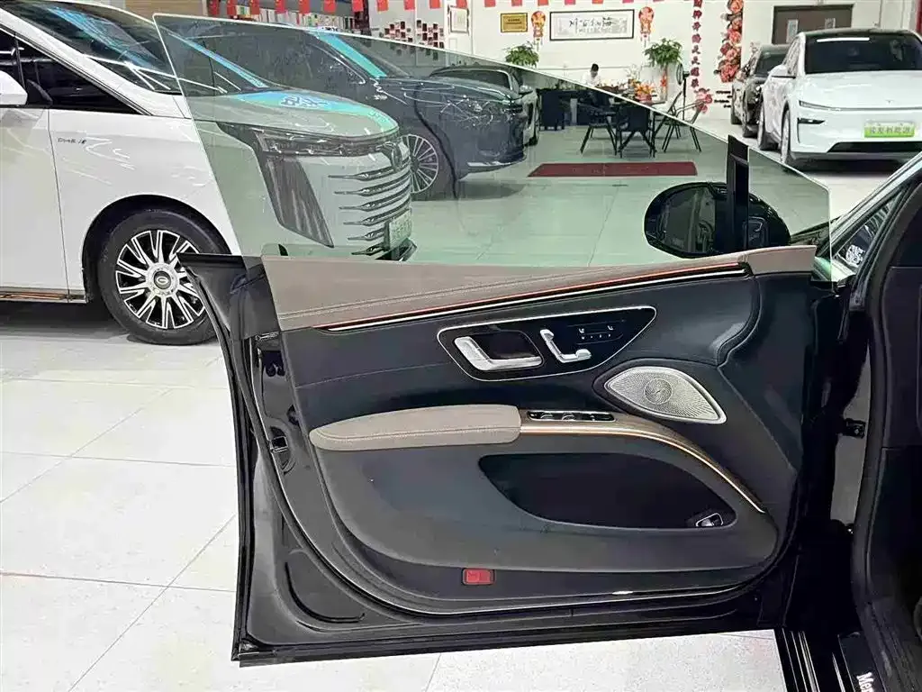 Mercedes-Benz EQS 2022 из CN, фото 3