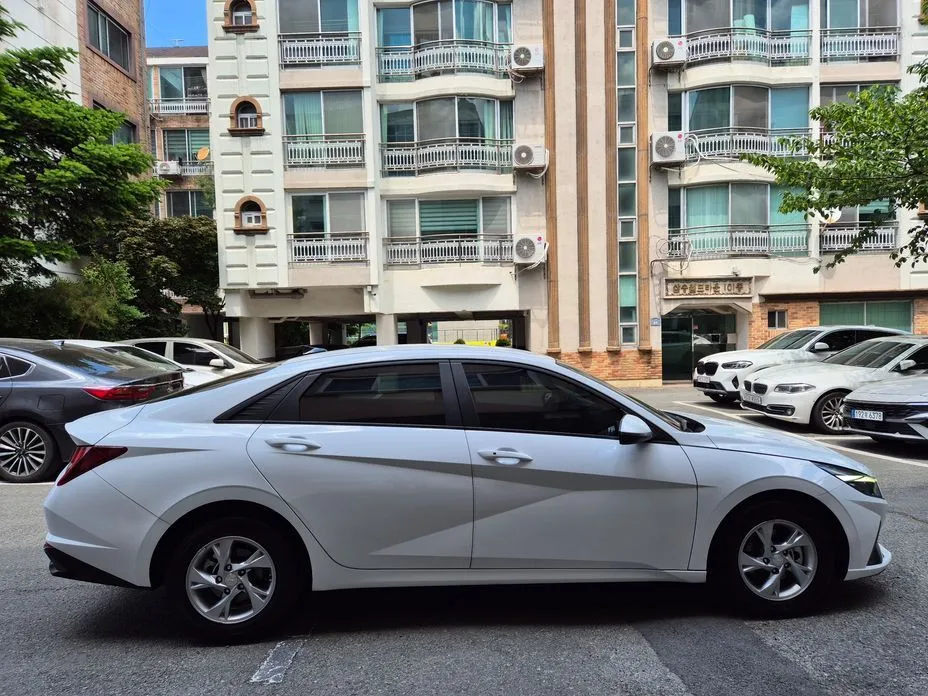 Hyundai AVANTE — фото 10