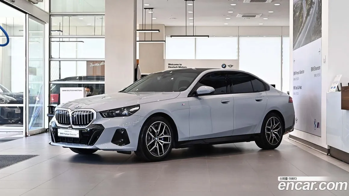 BMW 5-Series 2025 из KR, фото 1