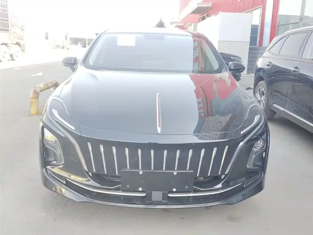 Hongqi E-QM5 2024 из CN, фото 4