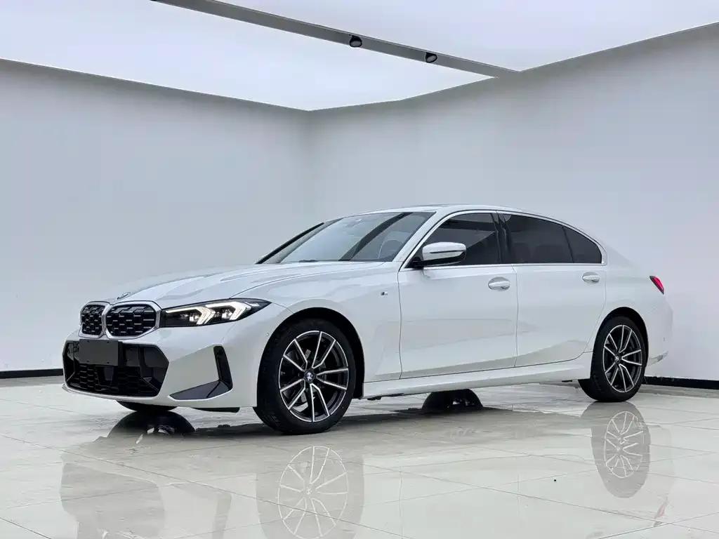 BMW 3 Series — фото 1