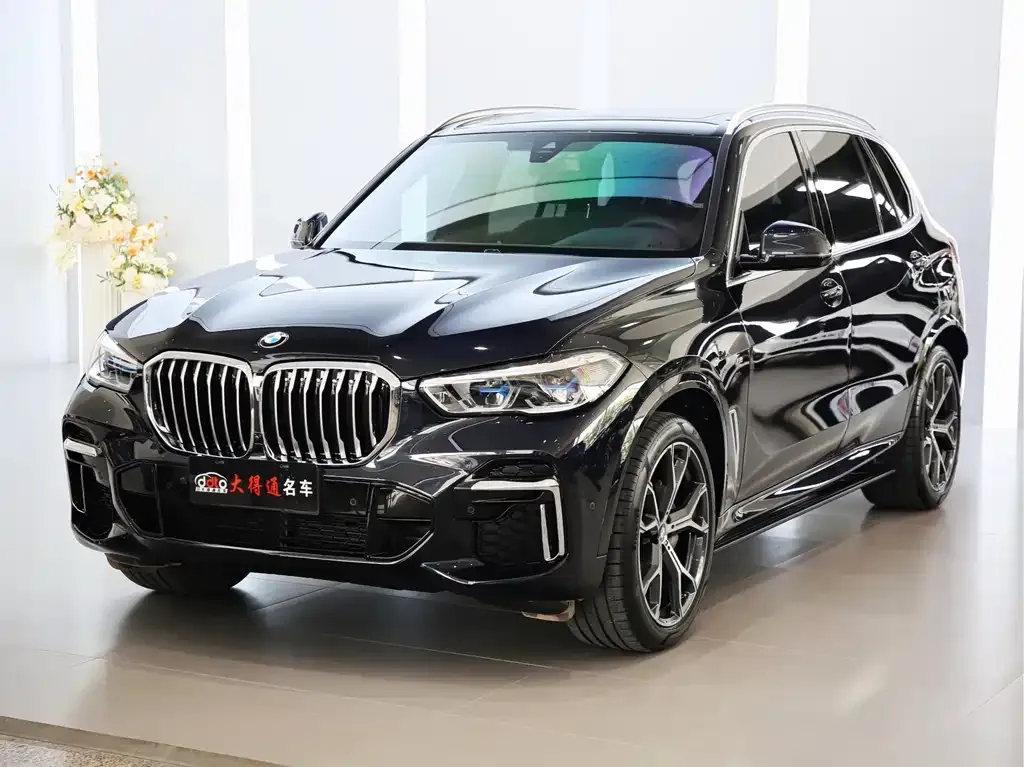 BMW X5 — фото 1
