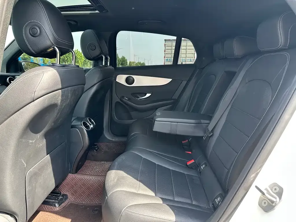 Mercedes-Benz GLC Coupe 2021 из CN, фото 3