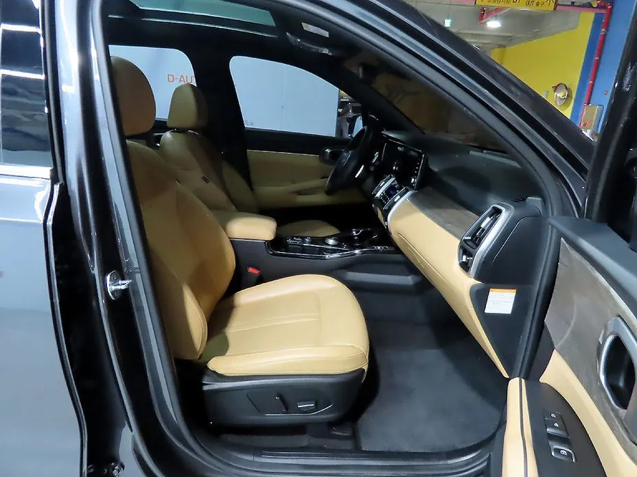 Kia Sorento — фото 7