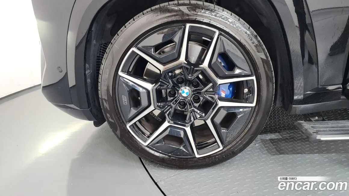 BMW XM 2025 из KR, фото 4