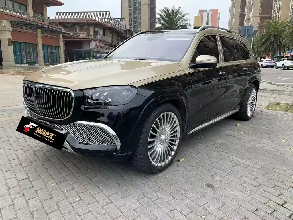 Mercedes-Benz GLS — фото 1