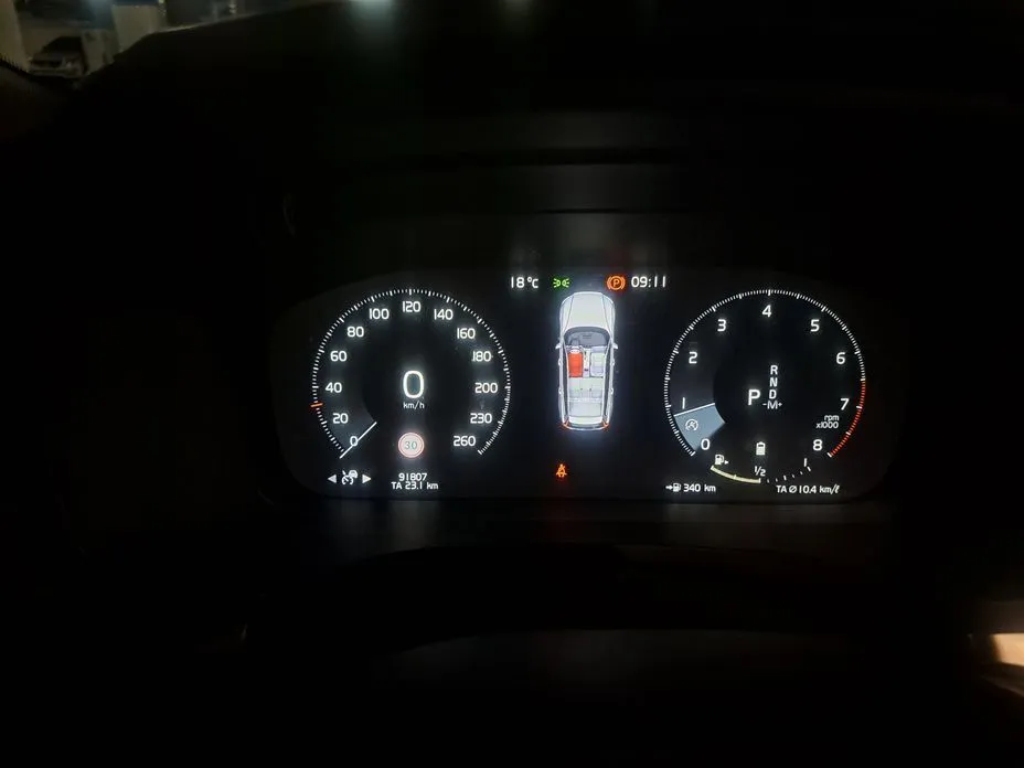 Volvo V60 2021 из KR, фото 9