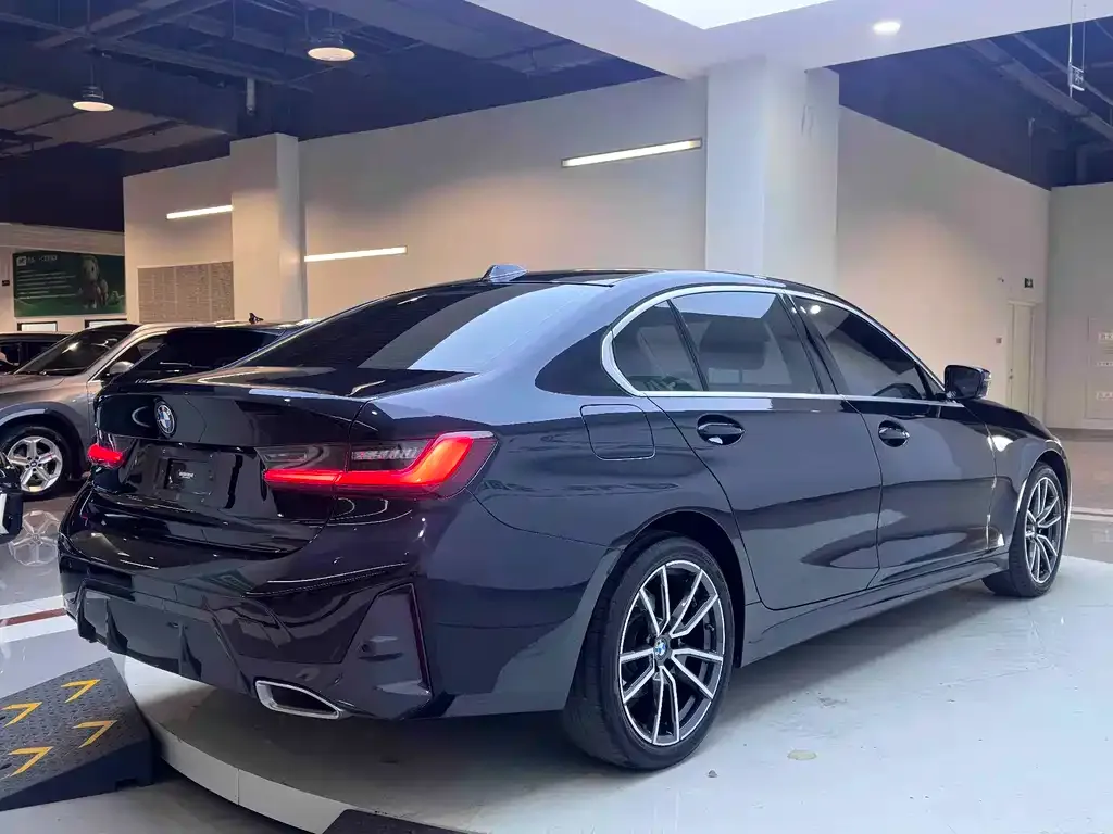 BMW 3 Series — фото 10