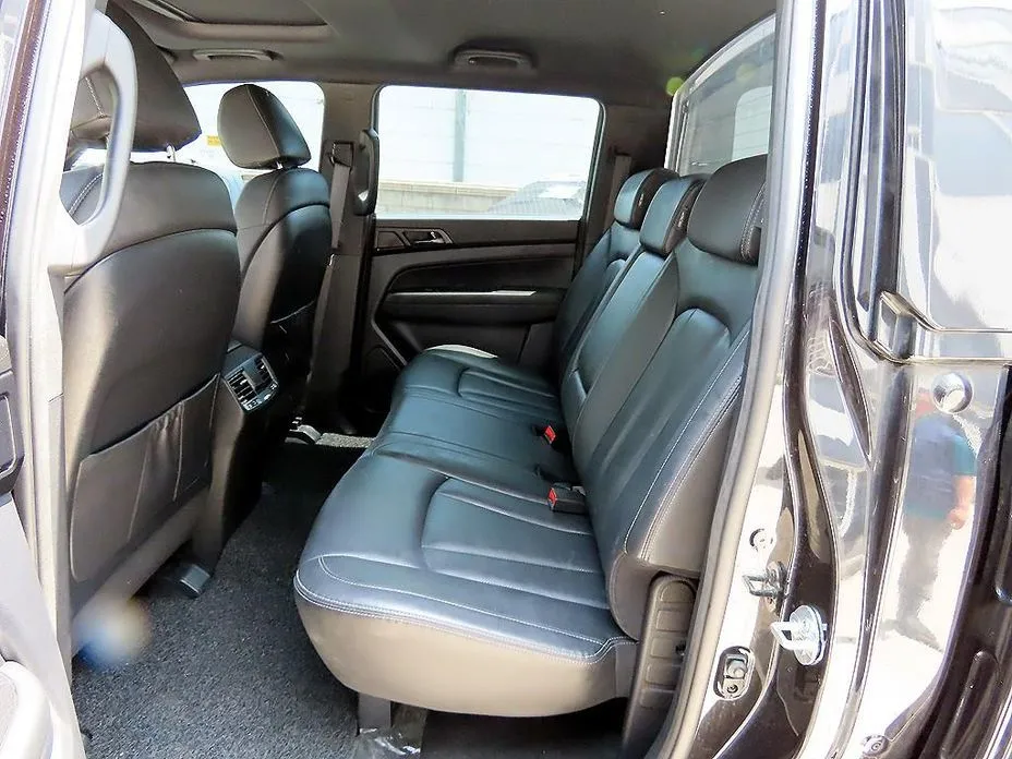 KG Mobility (Ssangyong) Rexton — фото 10