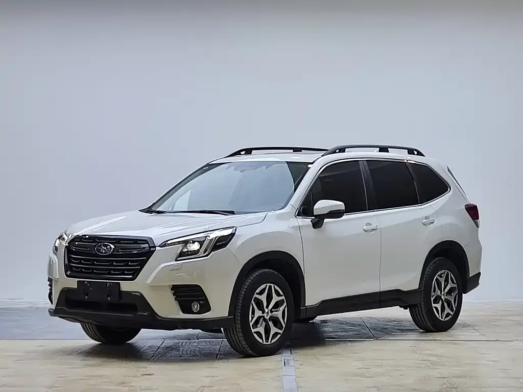 Subaru Forester 2022 из CN, фото 1