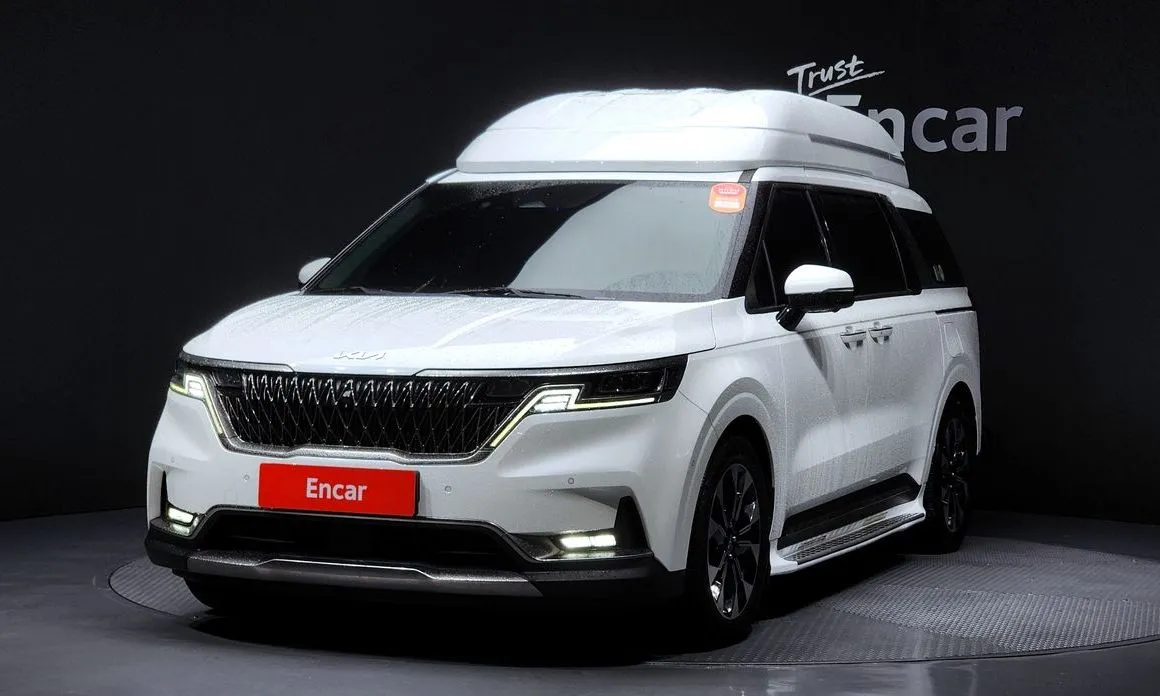 Kia Carnival — фото 1