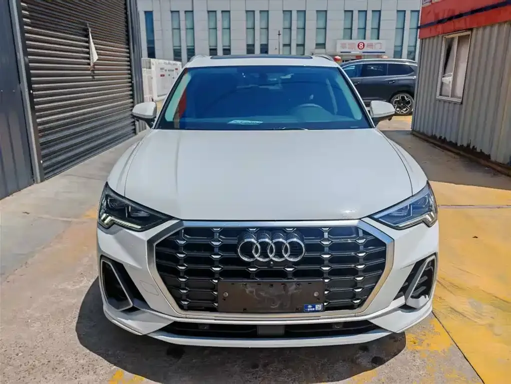 Audi Q3 — фото 4