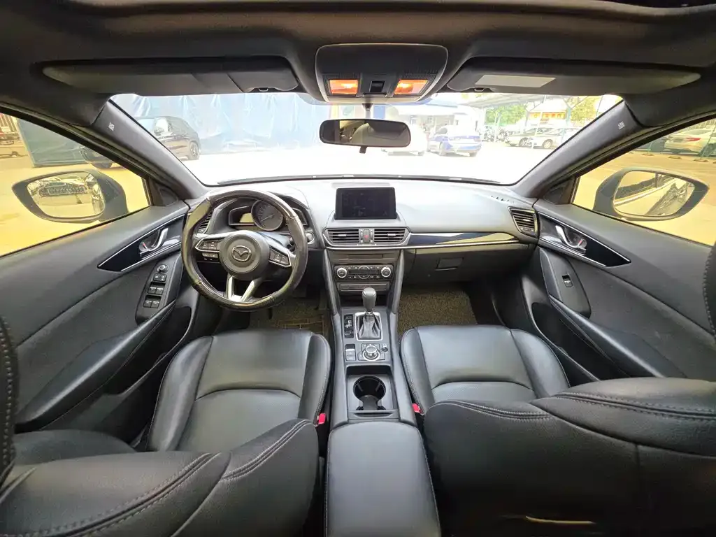 Mazda CX-4 2022 из CN, фото 3