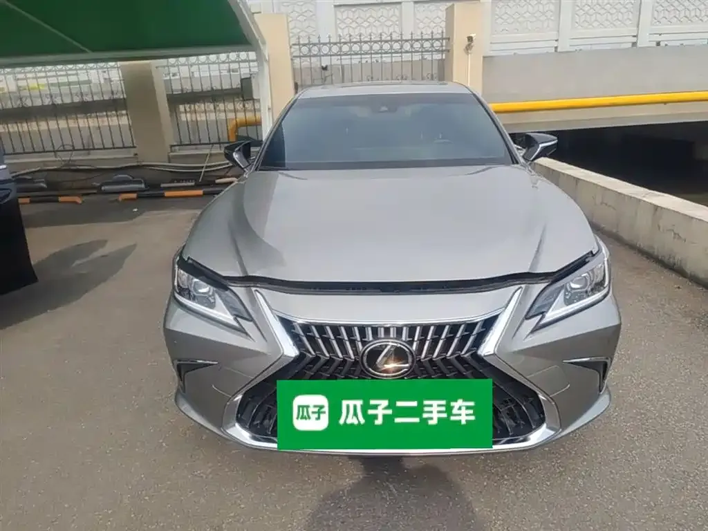 Lexus ES 2024 из CN, фото 3