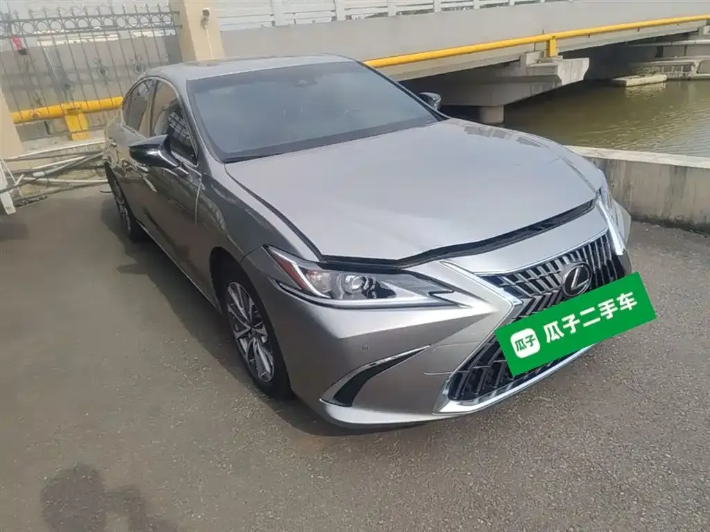 Lexus ES 2024 из CN, фото 6