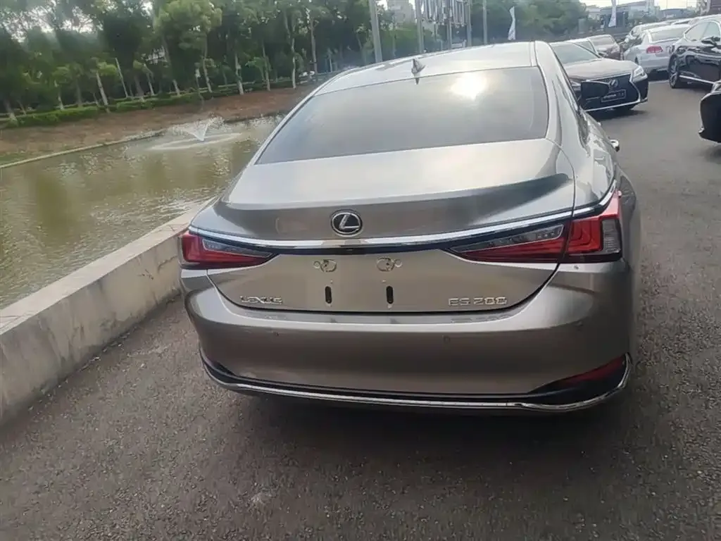 Lexus ES 2024 из CN, фото 4