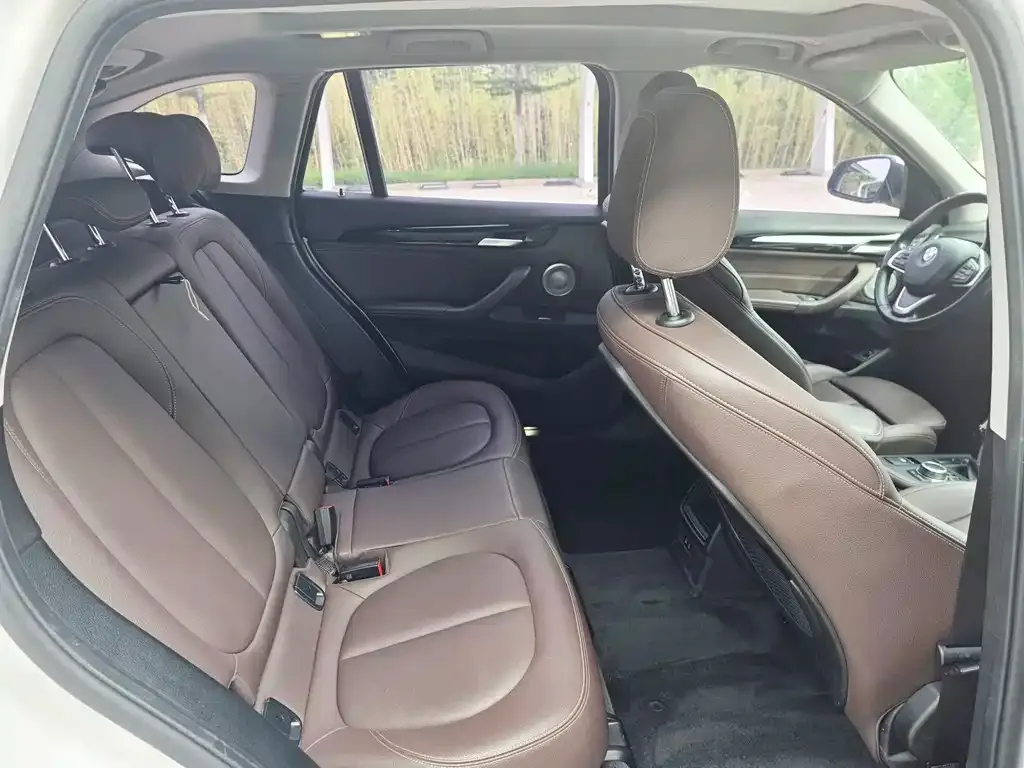 BMW X1 2021 из CN, фото 5