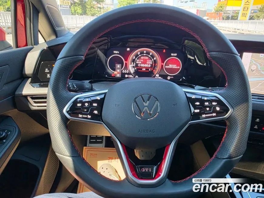 Volkswagen Golf 2024 из KR, фото 10
