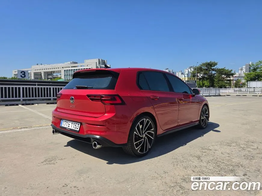 Volkswagen Golf 2024 из KR, фото 3