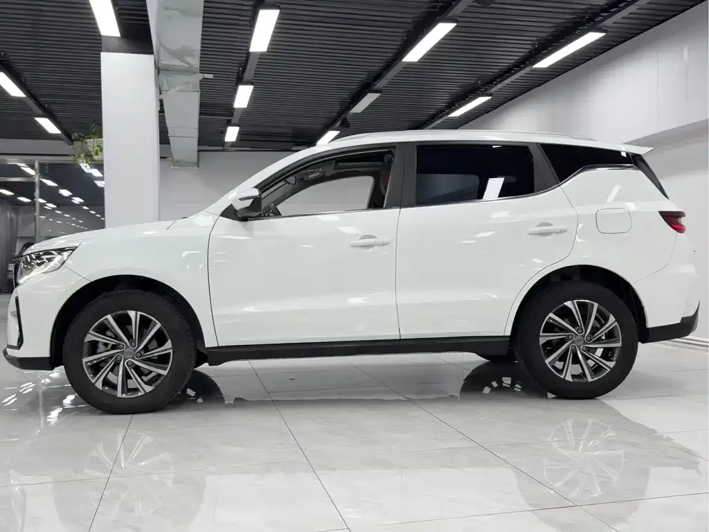 Geely Vision X6 — фото 2