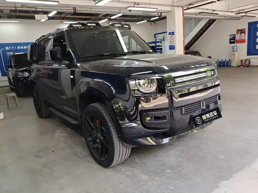 Land Rover Defender — фото 5