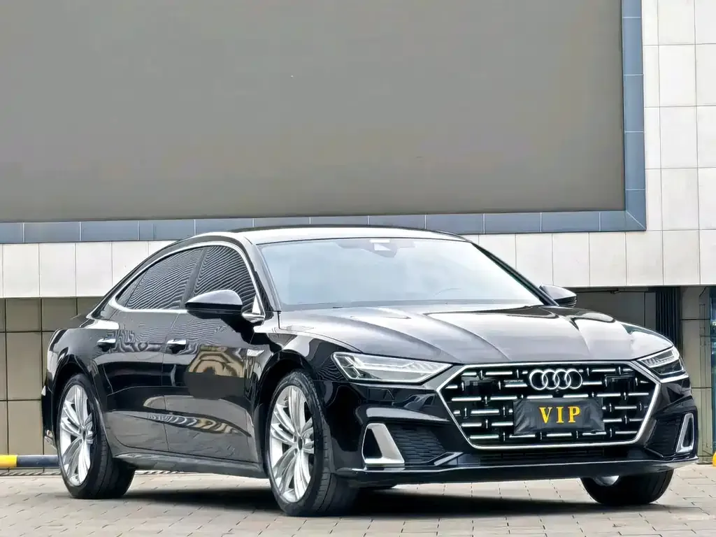 Audi A7L — фото 2