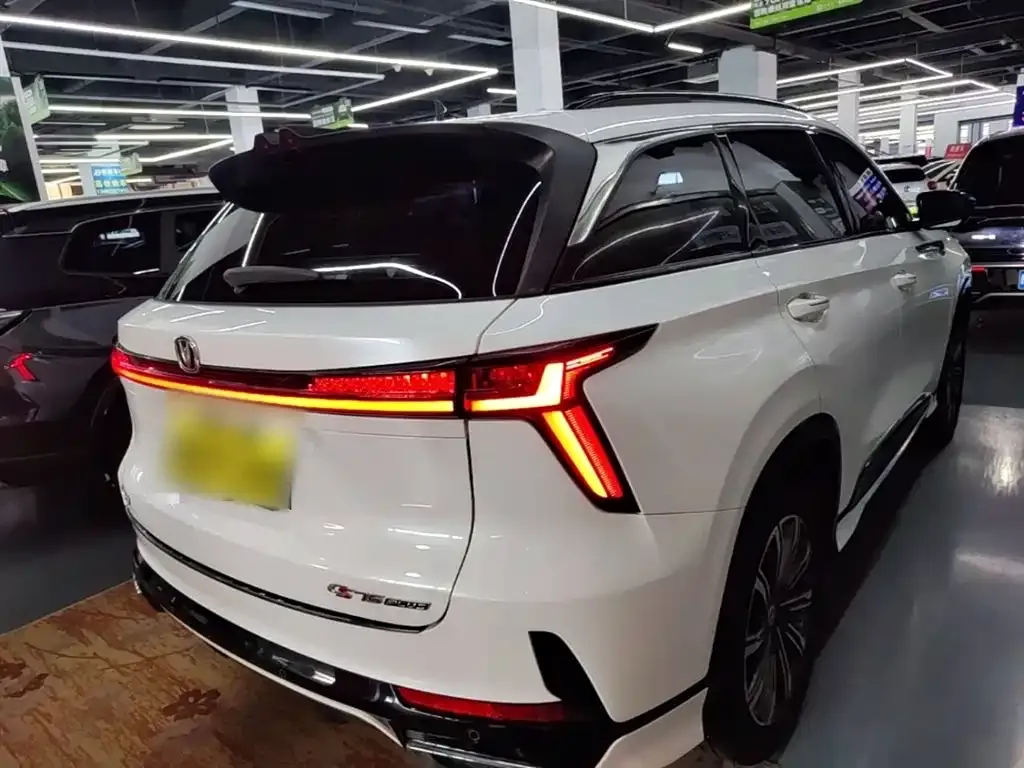 Changan CS75PLUS — фото 9