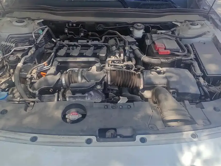 Honda Accord — фото 5