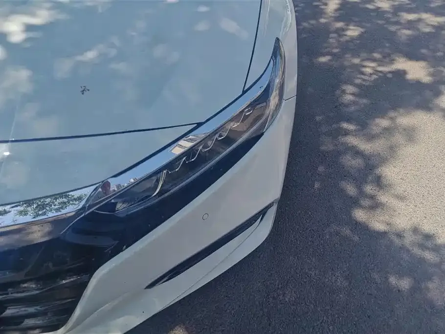 Honda Accord — фото 6