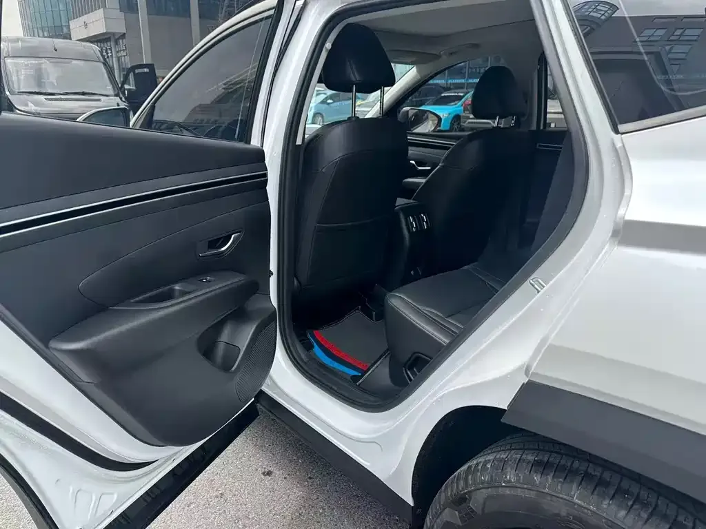 Hyundai Tucson 2024 из CN, фото 10