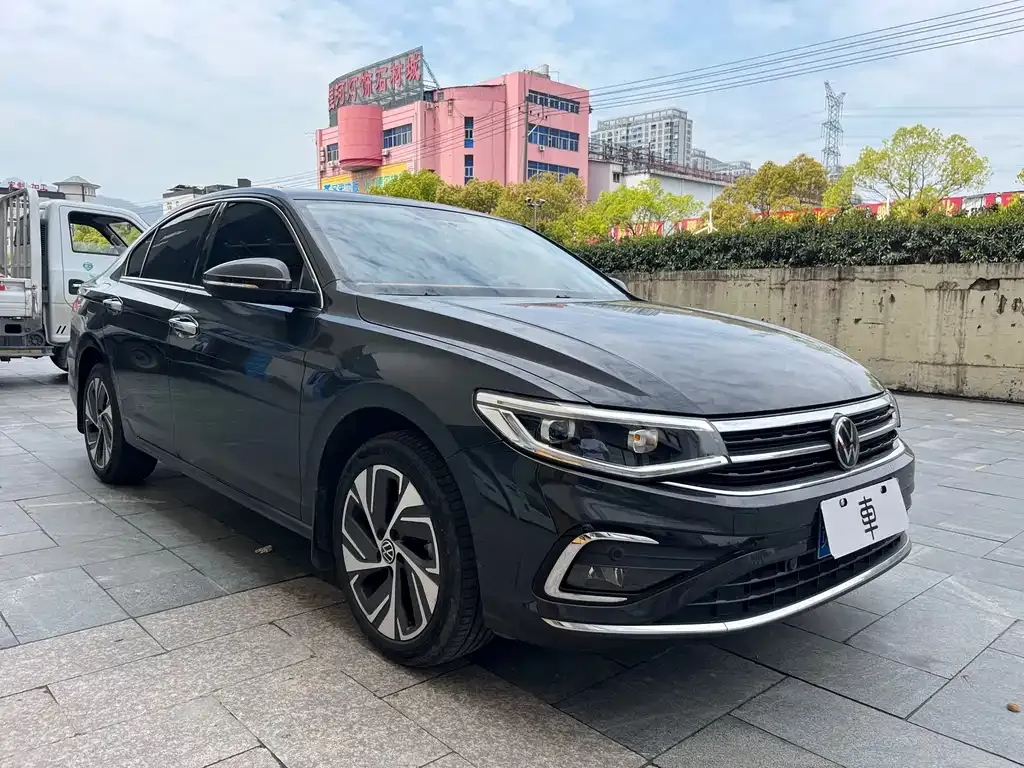 Volkswagen Bora 2023 из CN, фото 8