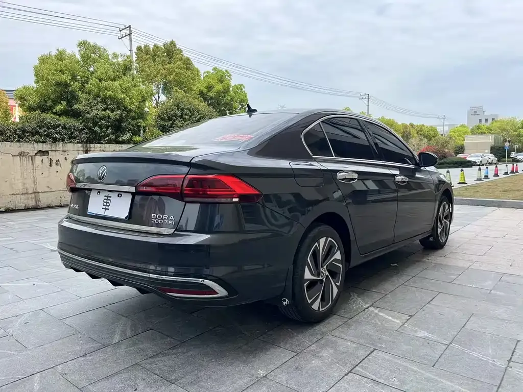 Volkswagen Bora 2023 из CN, фото 9
