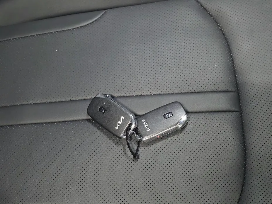 Kia K5 2023 из KR, фото 5