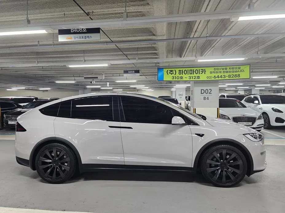 Tesla Model X 2023 из KR, фото 9